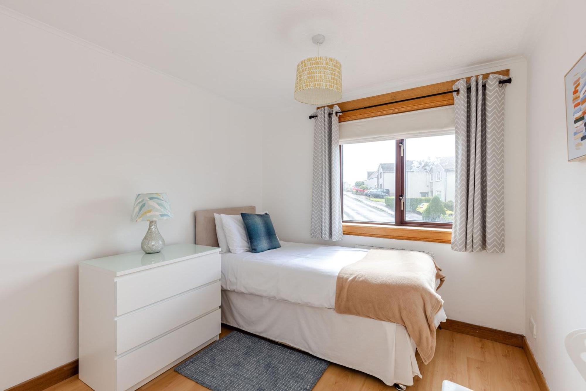 Family Home Inverkeithing Ideal For Edinburgh, Dunfermline & St Andrews 3 Bedrooms Ngoại thất bức ảnh
