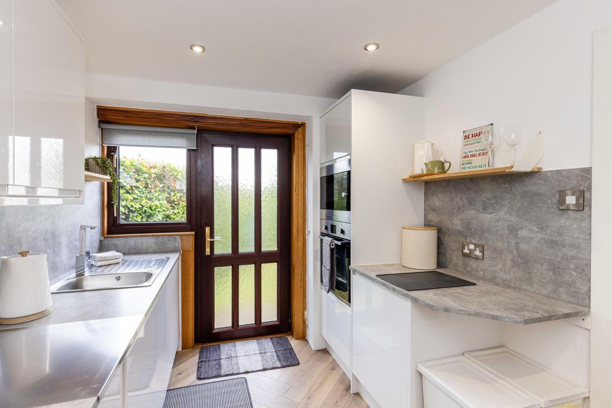 Family Home Inverkeithing Ideal For Edinburgh, Dunfermline & St Andrews 3 Bedrooms Ngoại thất bức ảnh